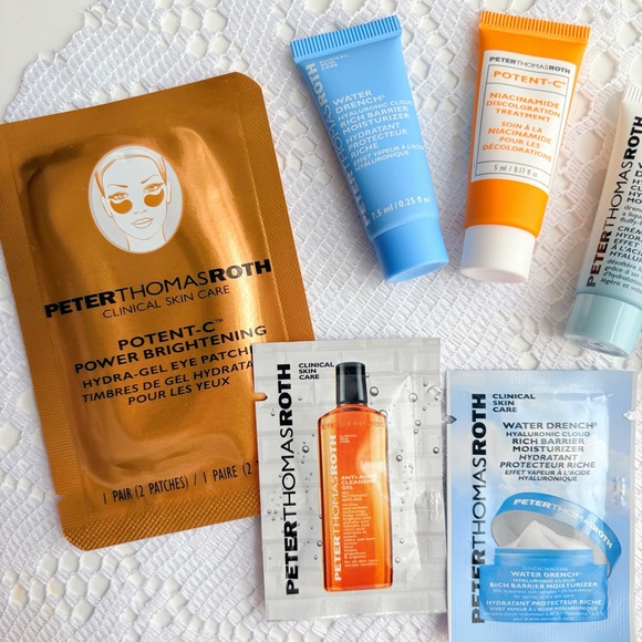 Peter Thomas Roth 7 Piece Skincare Bundle 🤍 - Picture 2 of 3